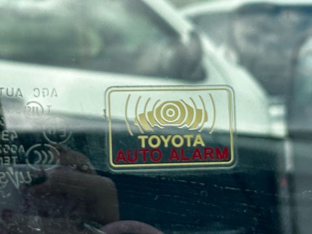 TOYOTA HIACE VAN 1.15T 2WD 2020 Image 31