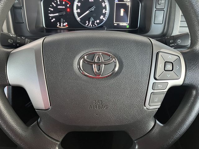 TOYOTA HIACE VAN 4WD 2020 Image 31
