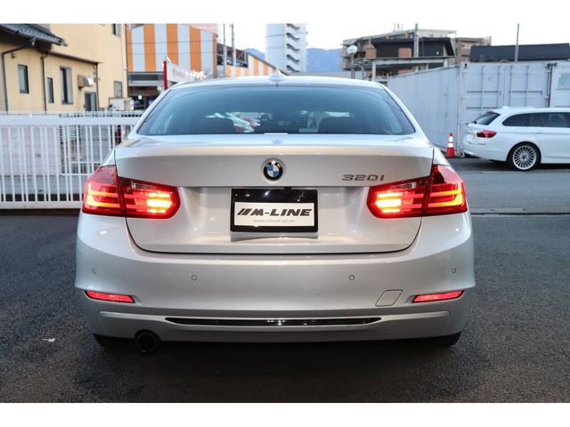 BMW 3SERIES SEDAN 2014 Image 31