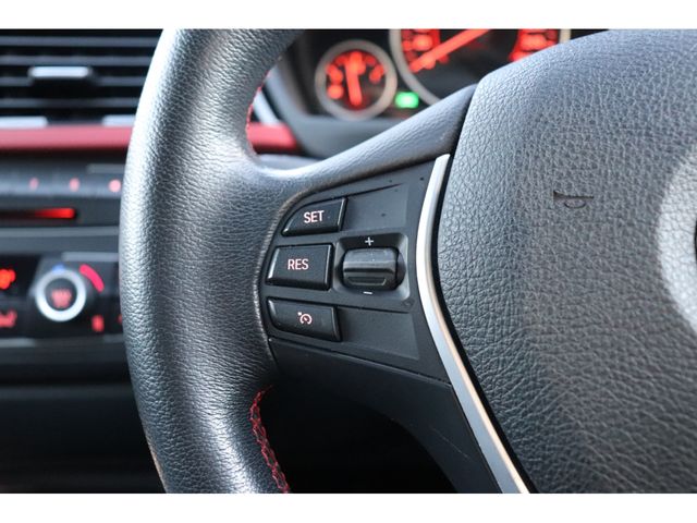 BMW 3SERIES SEDAN 2014 Image 31