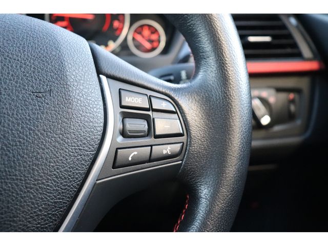 BMW 3SERIES SEDAN 2014 Image 31