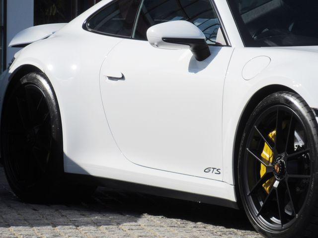 PORSCHE 911 2025 Image 31