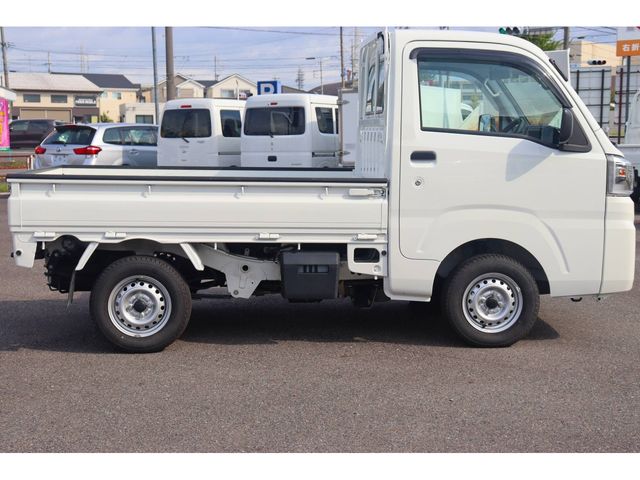 DAIHATSU HIJET TRUCK 4WD 2021 Image 31