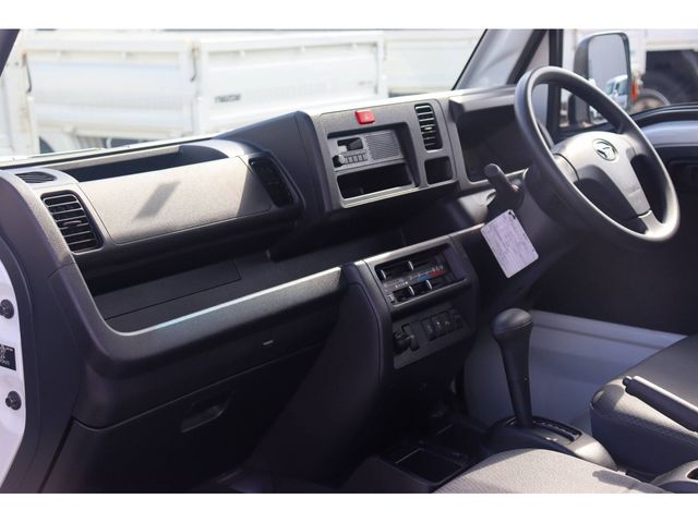 DAIHATSU HIJET TRUCK 4WD 2021 Image 31