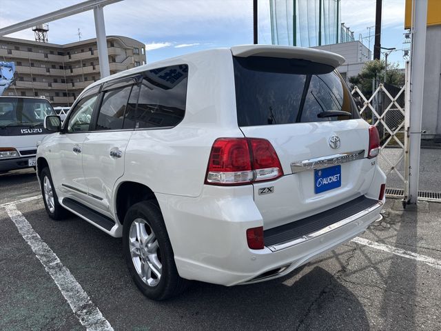 TOYOTA LANDCRUISER WAGON 2010 Image 31