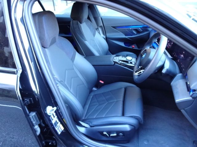 BMW I5 TOURING 2025 Image 31