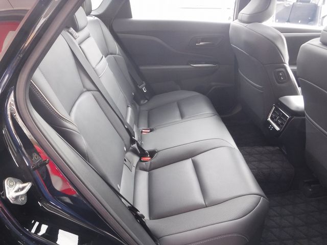 TOYOTA CROWN ESTATE 4WD 2025 Image 31