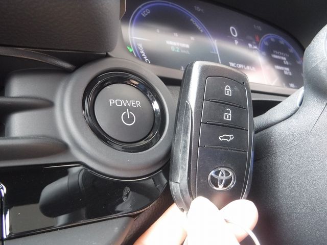 TOYOTA CROWN ESTATE 4WD 2025 Image 31