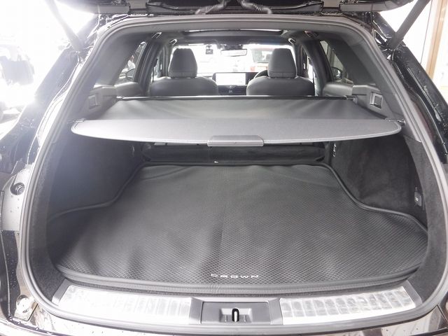 TOYOTA CROWN ESTATE 4WD 2025 Image 31