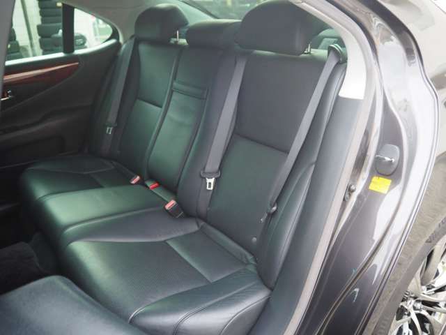 TOYOTA LEXUS LS460 2007 Image 31