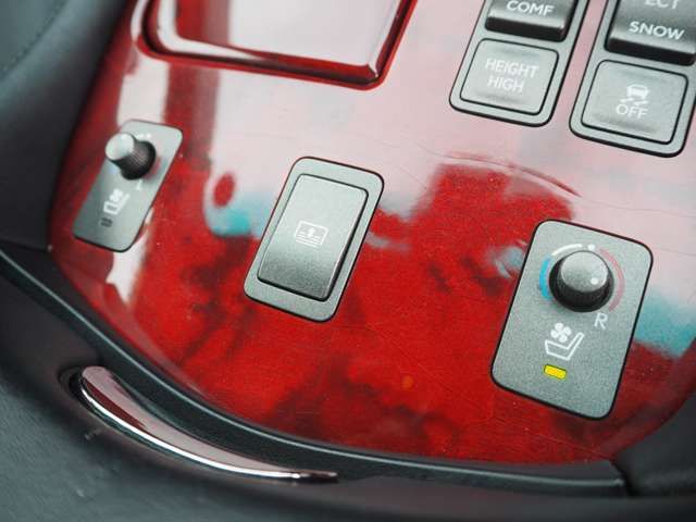 TOYOTA LEXUS LS460 2007 Image 31