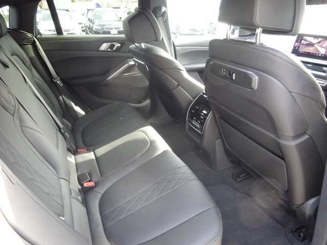 BMW X6 2024 Image 31