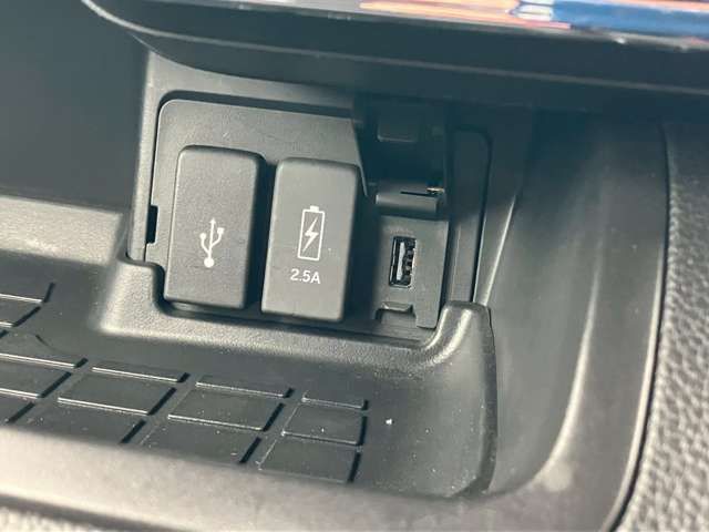 HONDA N BOX CUSTOM 2020 Image 31