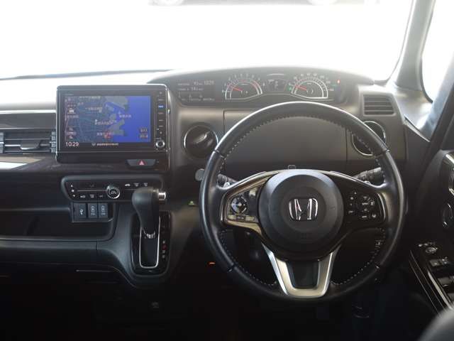 HONDA N BOX CUSTOM 2018 Image 31