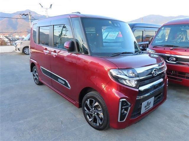 DAIHATSU TANTO CUSTOM 4WD 2022 Image 31
