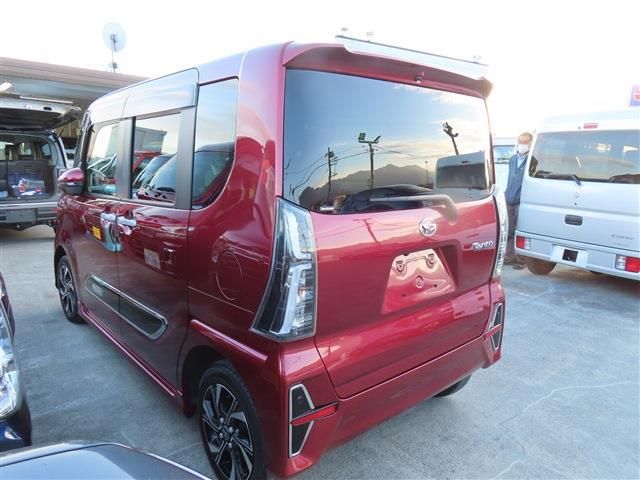 DAIHATSU TANTO CUSTOM 4WD 2022 Image 31