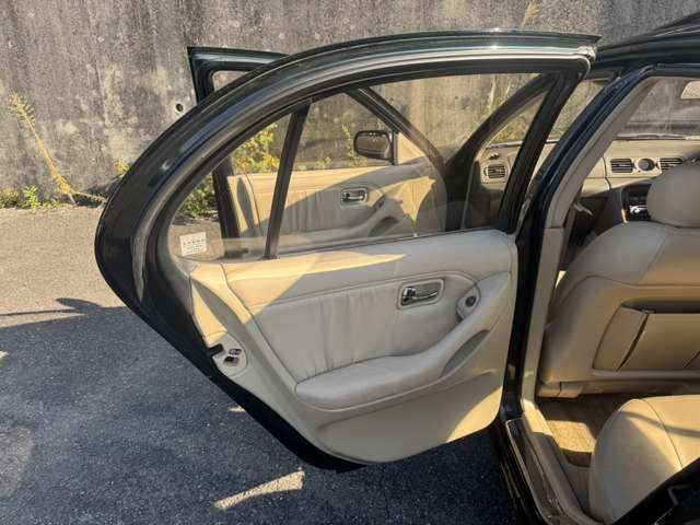 NISSAN LEOPARD J FERIE 1994 Image 31