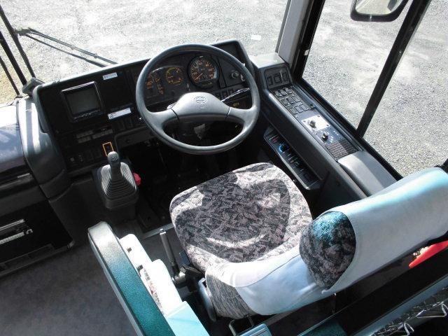 HINO BLUE RIBBON 2002 Image 31