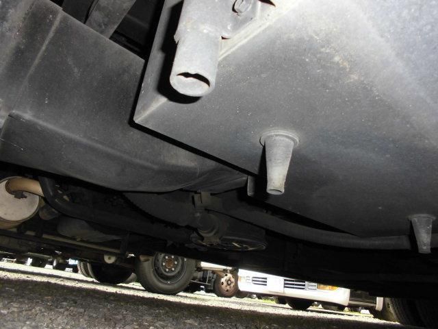 HINO BLUE RIBBON 2002 Image 31