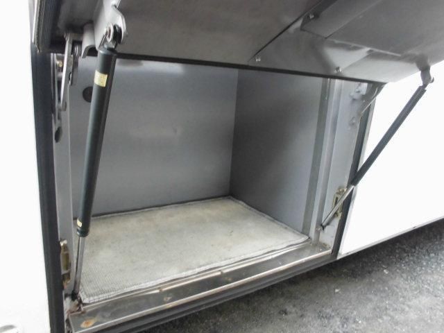 HINO BLUE RIBBON 2002 Image 31