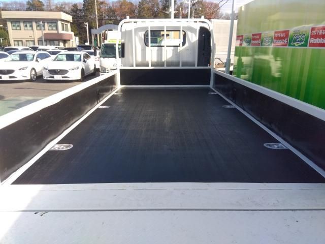 ISUZU ELF 2019 Image 31