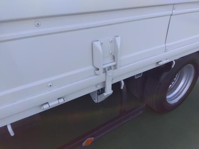 ISUZU ELF 2019 Image 31