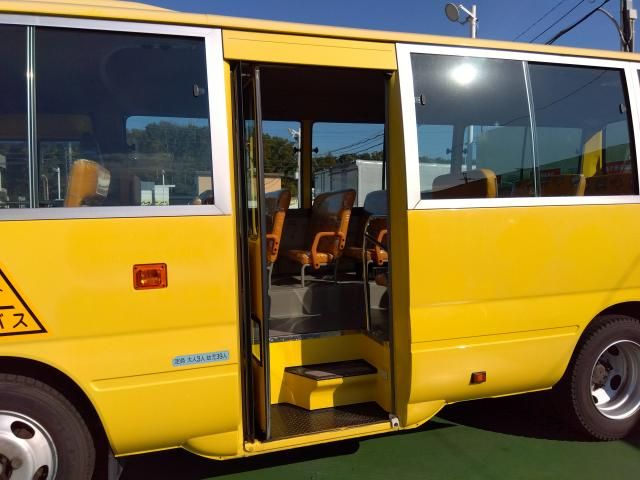 TOYOTA COASTER 2016 Image 31