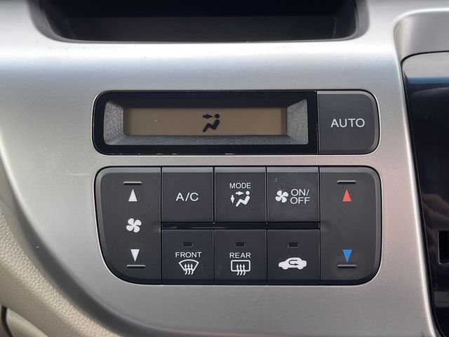 HONDA N-WGN 2013 Image 31