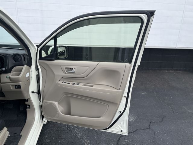 HONDA N-WGN 2013 Image 31