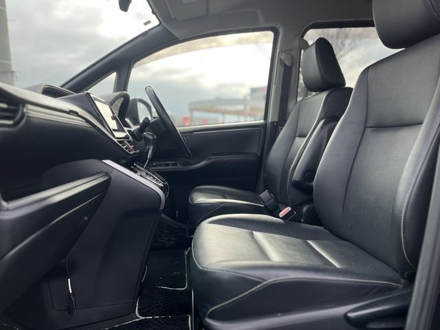 TOYOTA ESQUIRE 2015 Image 31