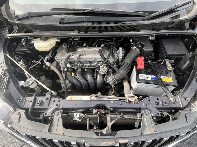 TOYOTA ESQUIRE 2015 Image 31