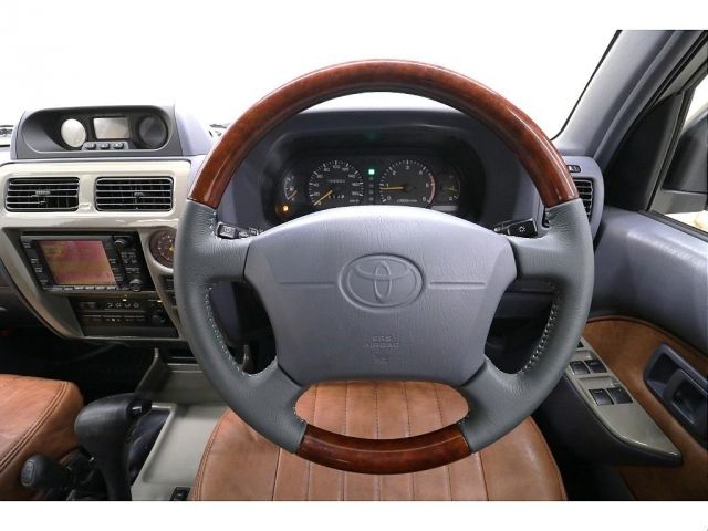 TOYOTA LANDCRUISER PRADO 1997 Image 31