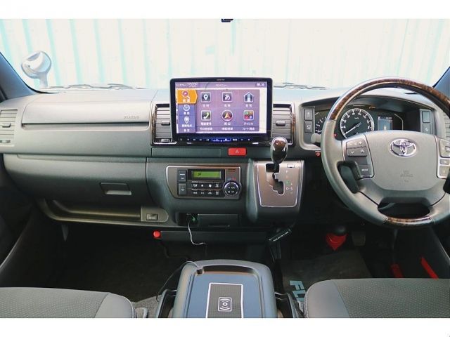 TOYOTA REGIUSACE VAN 4WD 2024 Image 31