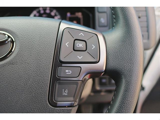 TOYOTA REGIUSACE VAN 4WD 2024 Image 31