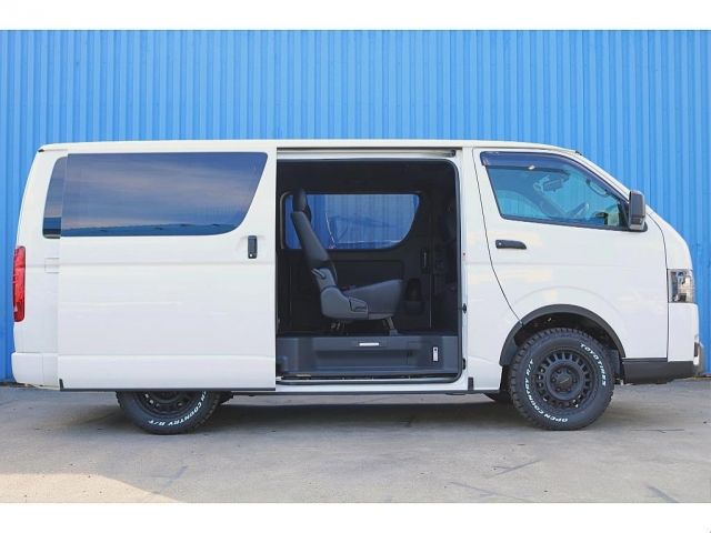 TOYOTA REGIUSACE VAN 4WD 2024 Image 31