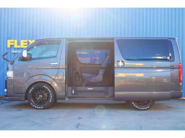 TOYOTA HIACE VAN 2WD 2021 Image 31