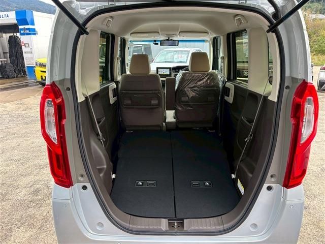 HONDA N BOX 2023 Image 31