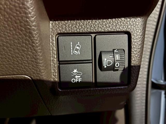 HONDA N BOX 2023 Image 31