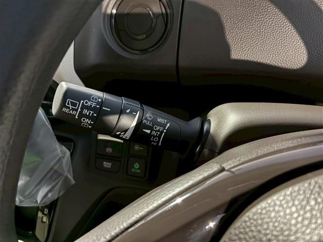 HONDA N BOX 2023 Image 31