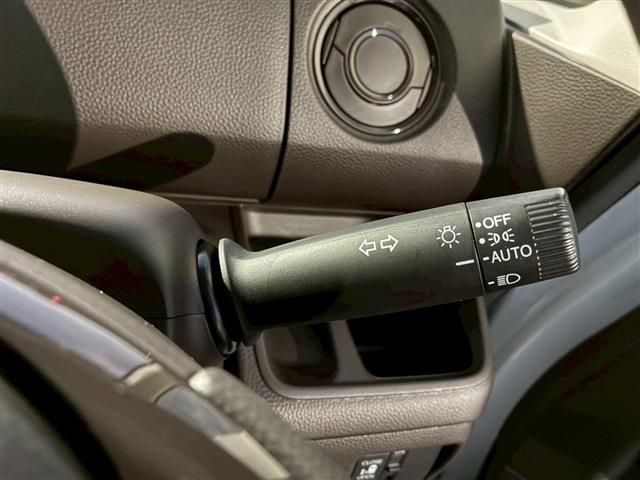 HONDA N BOX 2023 Image 31