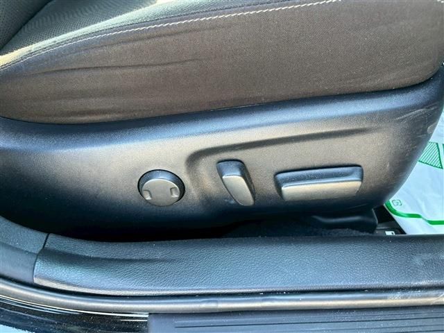 TOYOTA MARK X 2015 Image 31