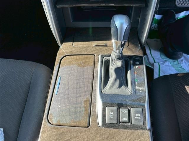 TOYOTA MARK X 2015 Image 31