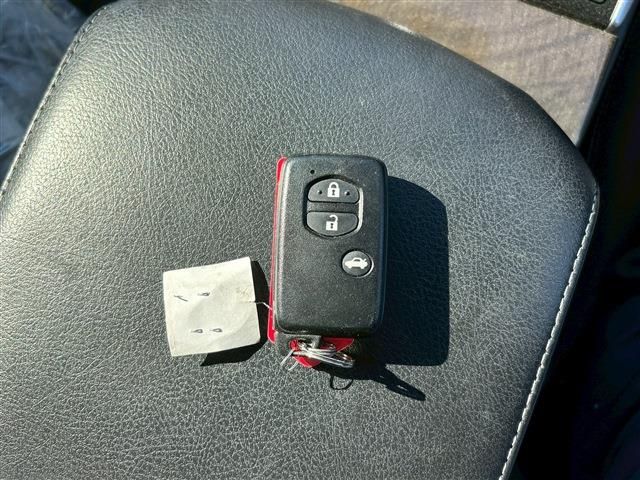 TOYOTA MARK X 2015 Image 31