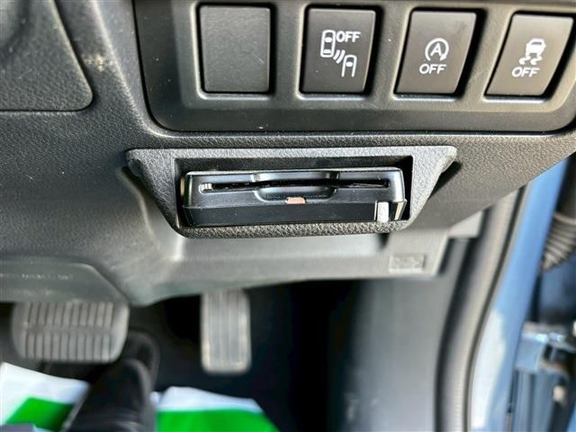 SUBARU FORESTER 2018 Image 31