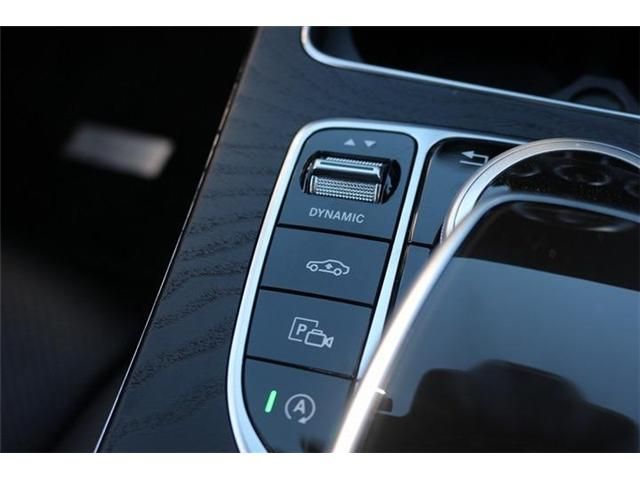 MERCEDES BENZ C CLAS 2018 Image 31