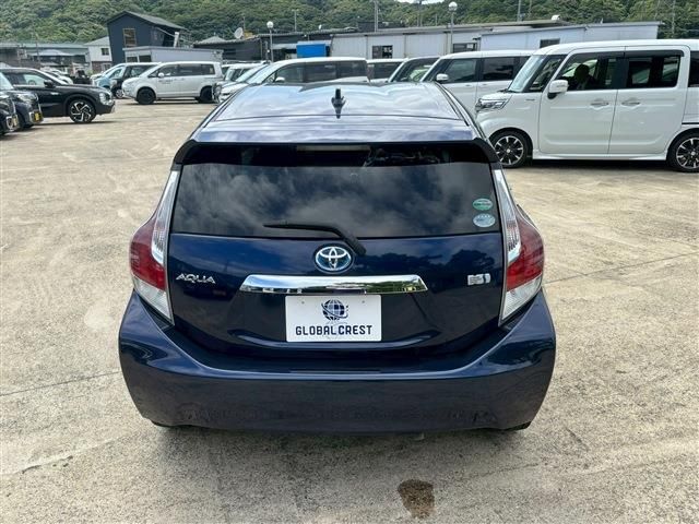 TOYOTA AQUA 2016 Image 31