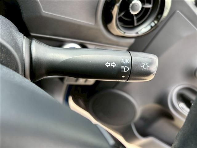 TOYOTA AQUA 2016 Image 31