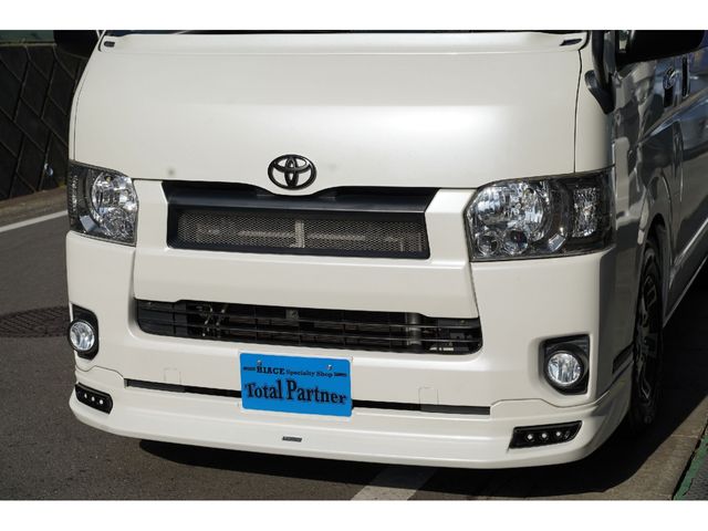 TOYOTA HIACE VAN 2WD 2017 Image 31