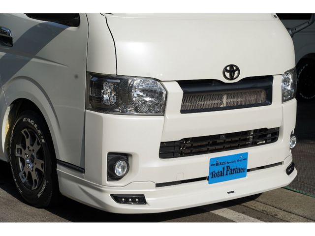 TOYOTA HIACE VAN 2WD 2017 Image 31
