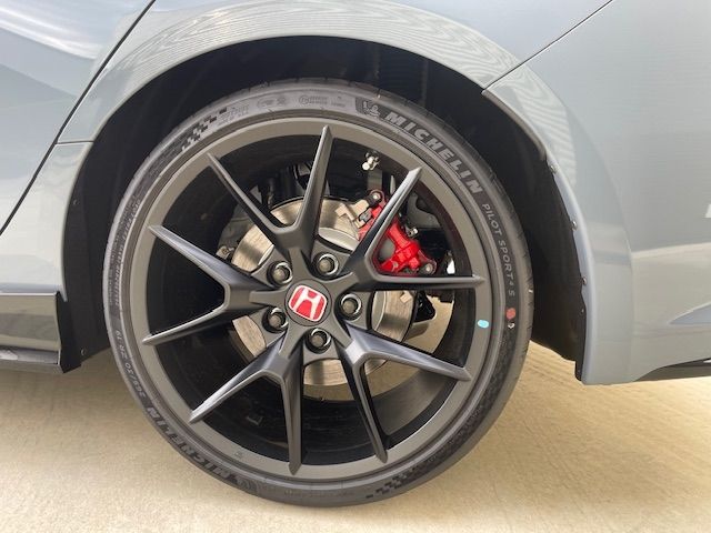 HONDA CIVIC HATCHBACK 2025 Image 31